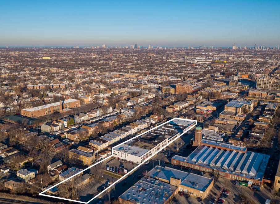 4200 West Belmont Avenue Headshot